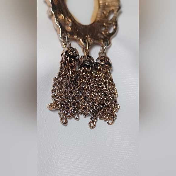 Victorian Cameo Lady Tassle Brooch- Auguste Strobl - Picture 5 of 5